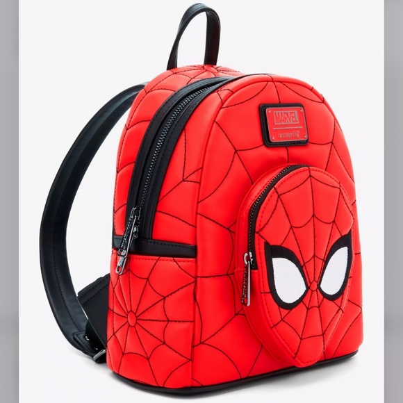 Loungefly Marvel Spider-Man Quilted Mask Set main image 11
